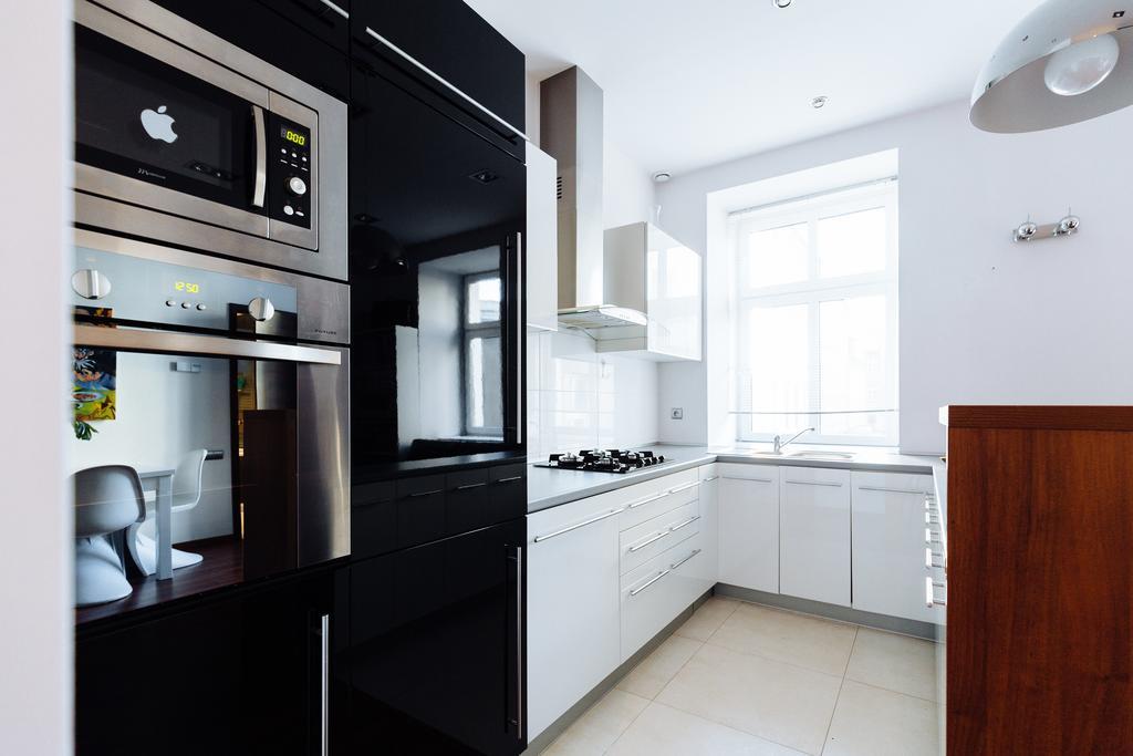 Apartment In The Strict City Centre 우치 외부 사진