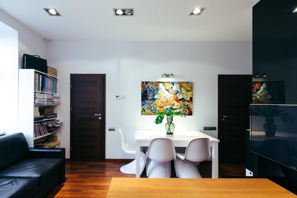 Apartment In The Strict City Centre 우치 외부 사진